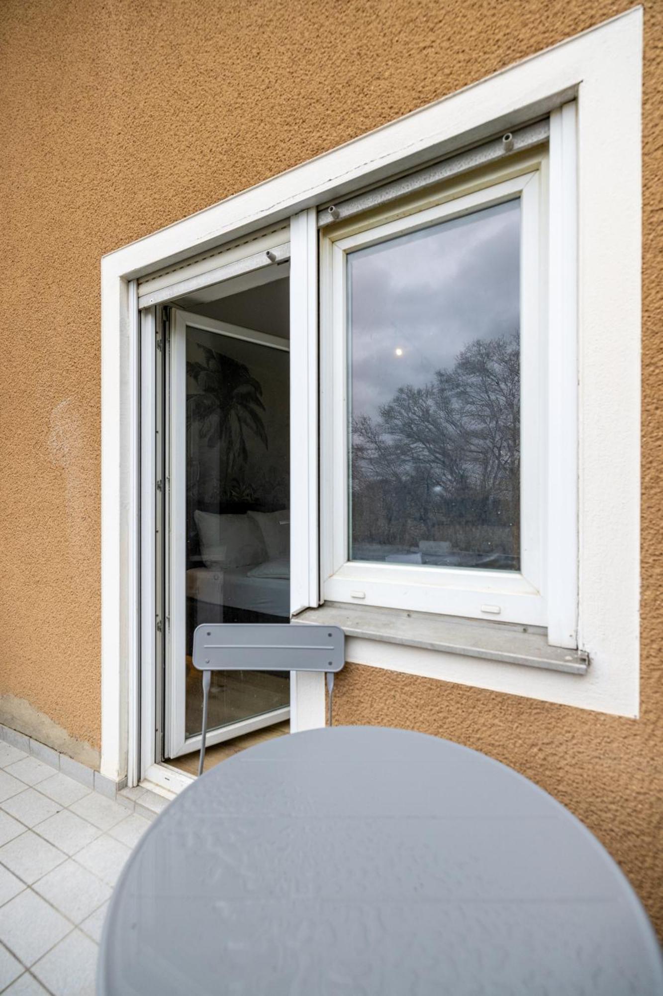 Kleines Apartment Mit Balkon Βίρτσμπουργκ Εξωτερικό φωτογραφία