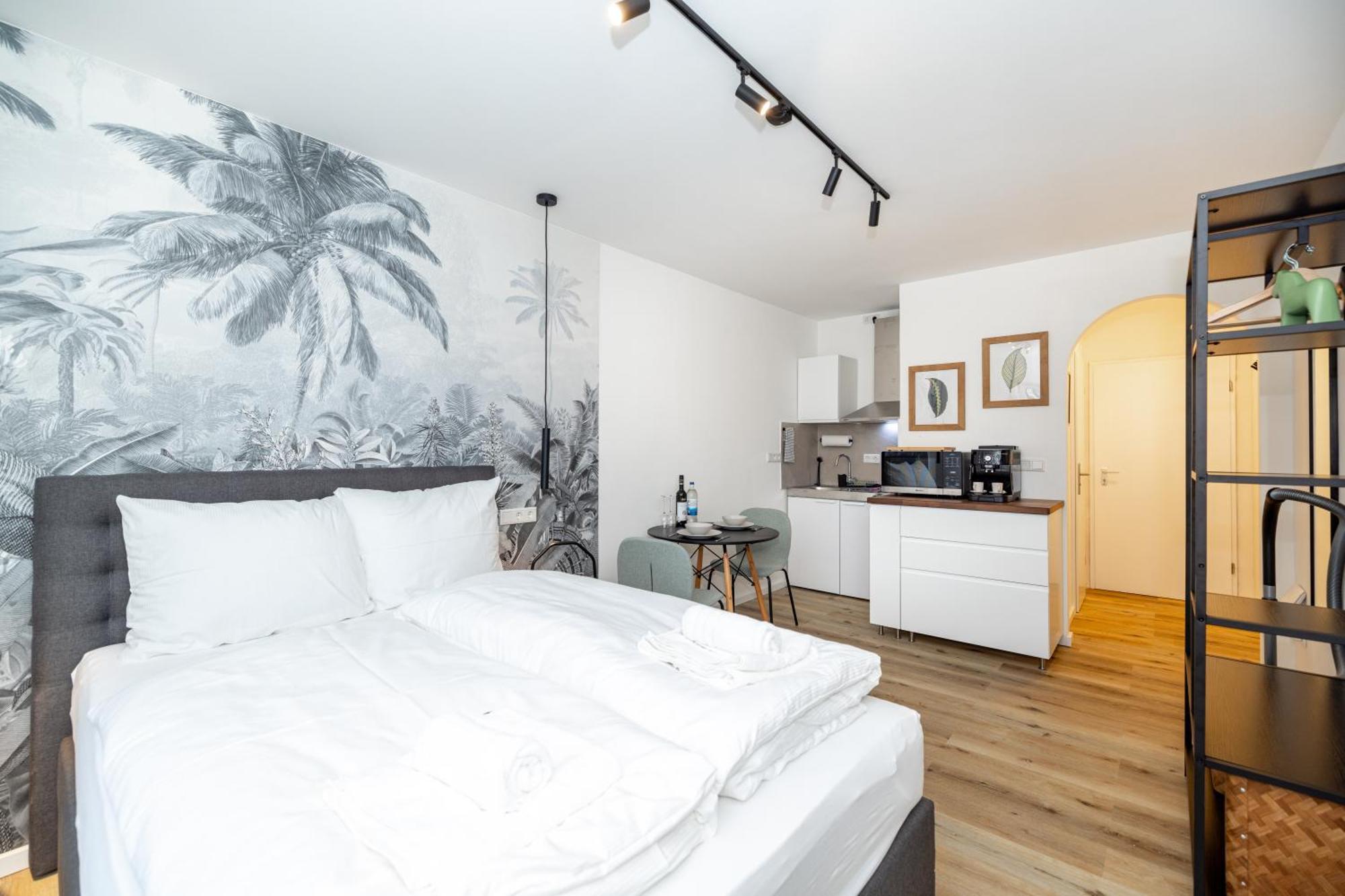 Kleines Apartment Mit Balkon Βίρτσμπουργκ Εξωτερικό φωτογραφία