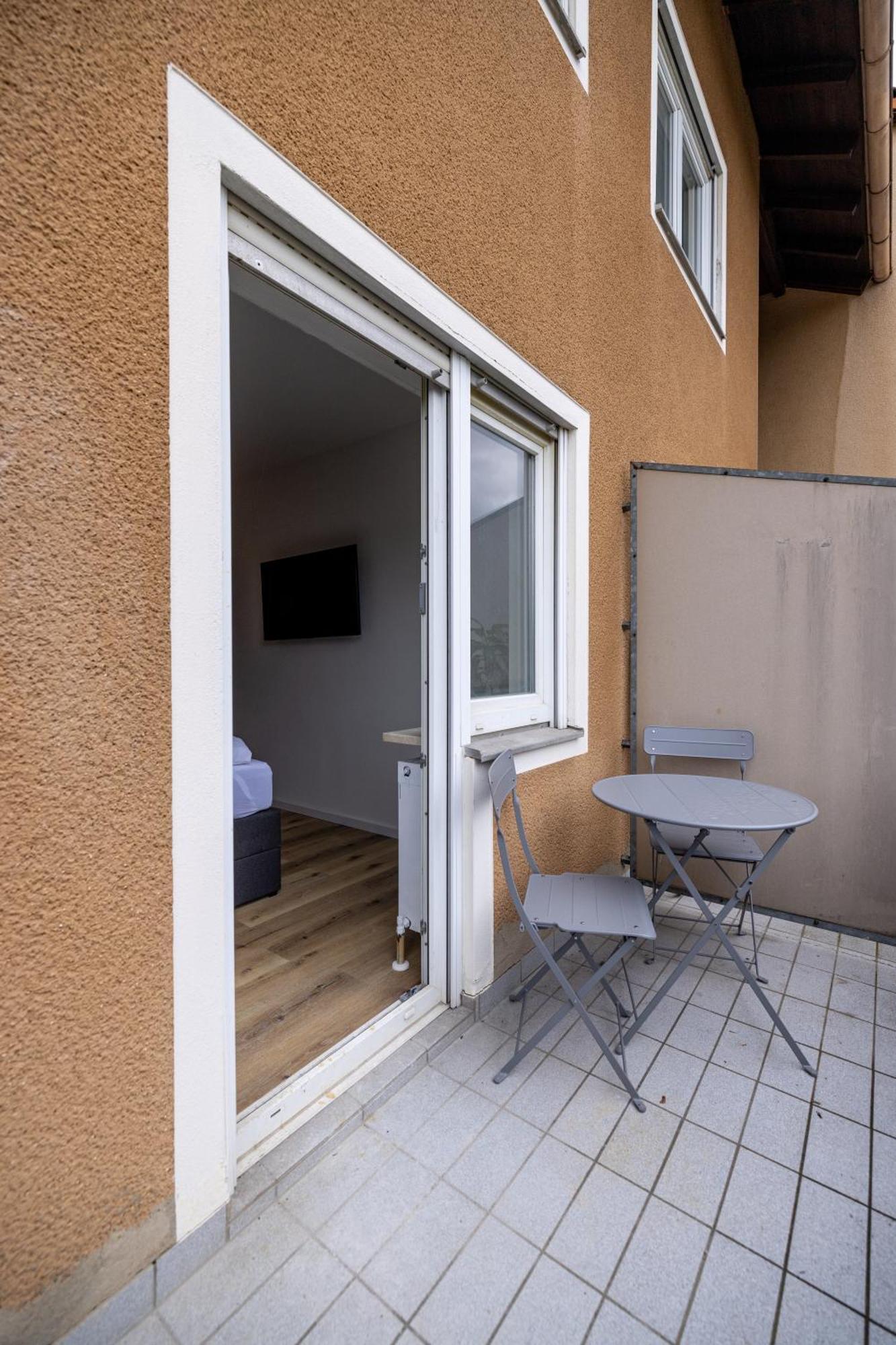 Kleines Apartment Mit Balkon Βίρτσμπουργκ Εξωτερικό φωτογραφία
