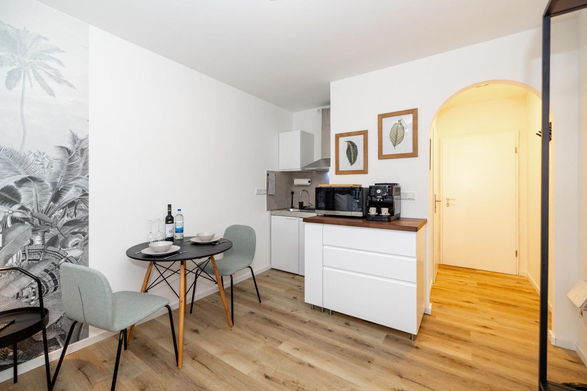 Kleines Apartment Mit Balkon Βίρτσμπουργκ Εξωτερικό φωτογραφία