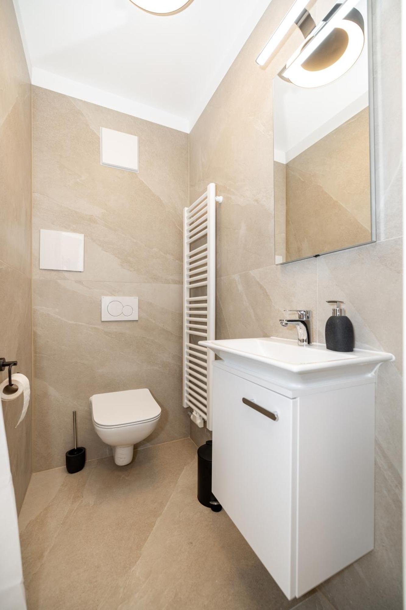 Kleines Apartment Mit Balkon Βίρτσμπουργκ Εξωτερικό φωτογραφία