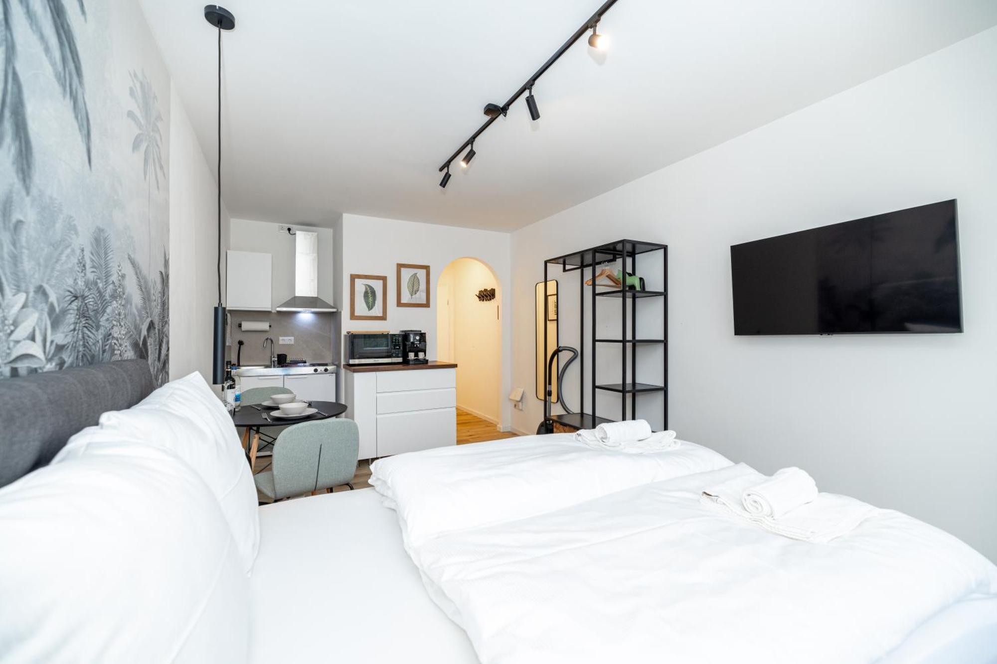 Kleines Apartment Mit Balkon Βίρτσμπουργκ Εξωτερικό φωτογραφία