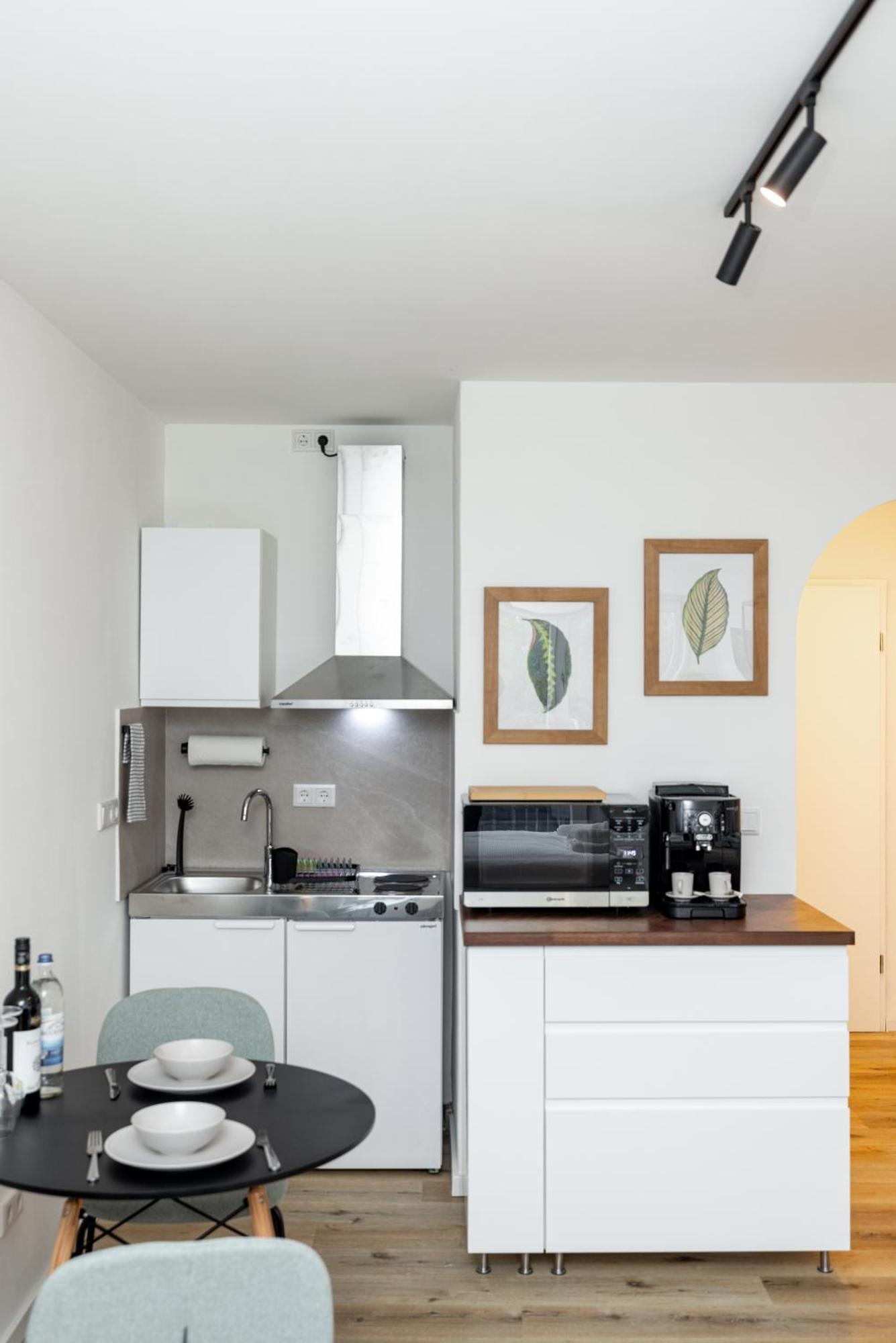 Kleines Apartment Mit Balkon Βίρτσμπουργκ Εξωτερικό φωτογραφία