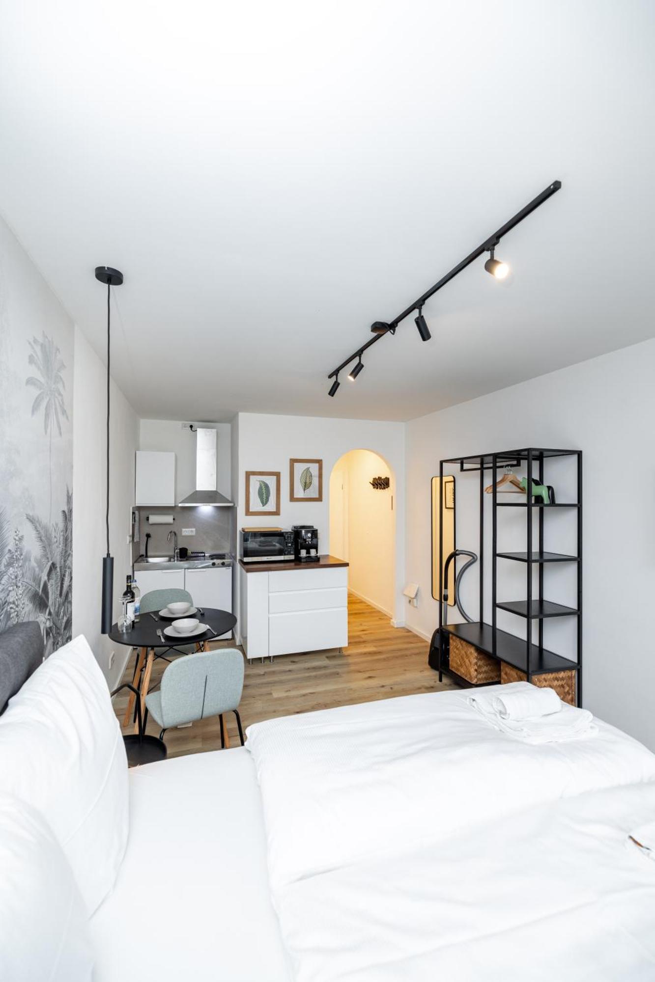 Kleines Apartment Mit Balkon Βίρτσμπουργκ Εξωτερικό φωτογραφία